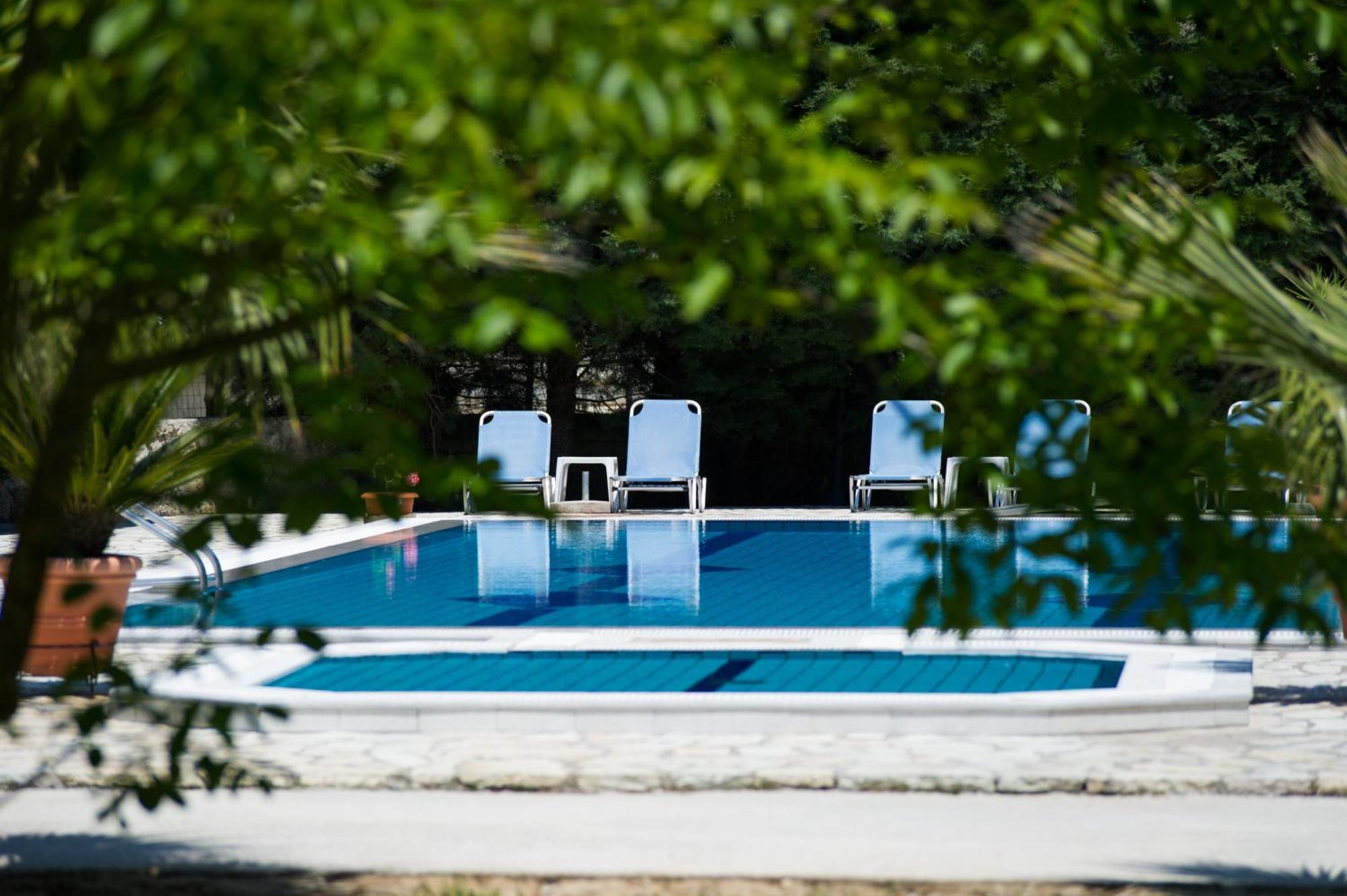 Byzantio Hotel & Apartments Parga Luaran gambar