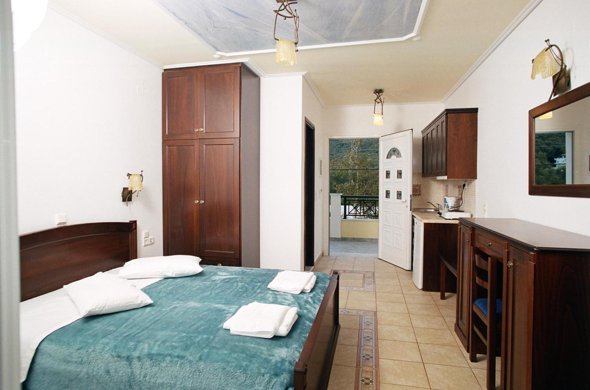 Byzantio Hotel & Apartments Parga Luaran gambar